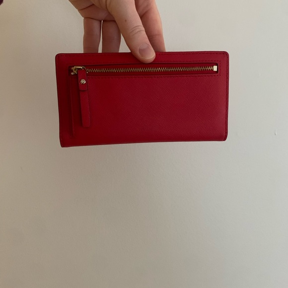 kate spade matching wallet and crossbody-optional bag in hot chili red - Picture 6 of 9